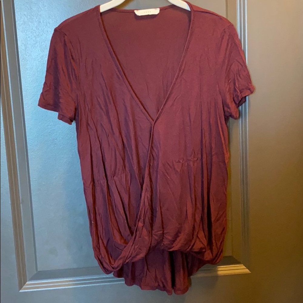 maroon surplice tee